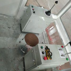 ���ؙC�{��ҿ���ϵ�y(t��ng)���S�D