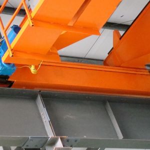 ͨ���Tʽ���ؙC�������о������ӵ�����