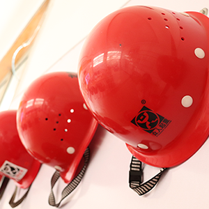 ����������\�l(f��)չ����ɽ�|���x���ؙC(j��)е���޹�˾